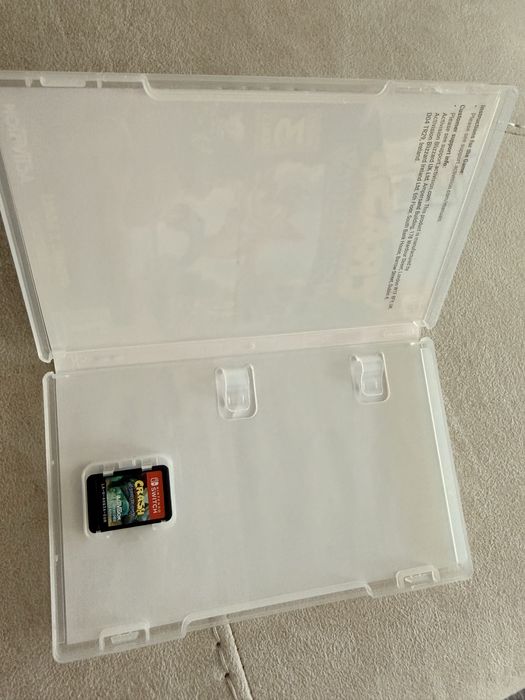 Игра за  Nintendo switch - Crash Bandicoot 3