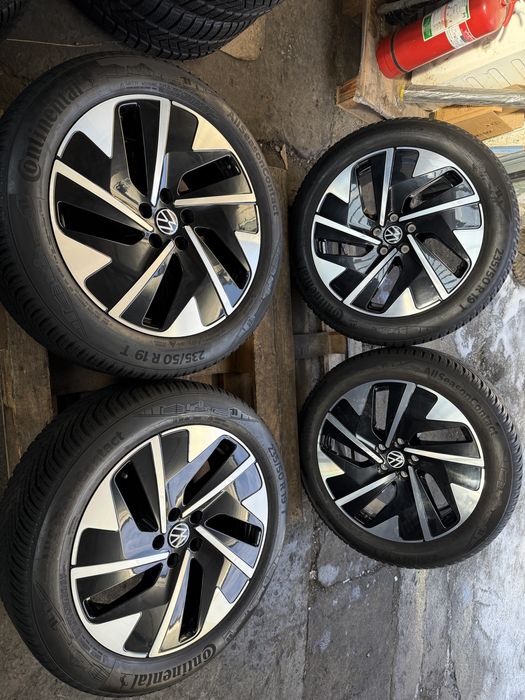 Jante originale VW Tiguan Tayron ID7 cu anvelope alseason 235/50 19