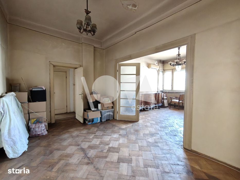 De vânzare apartament 3camere - str. Plantelor - central