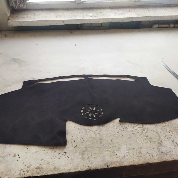 Накидка на панель Toyota Harrier   lexus rx 300/ 330/ 350 2 кузов .