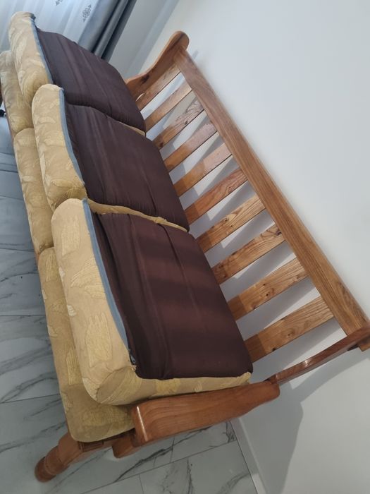 Ръчно изработени Дивани от Бряст