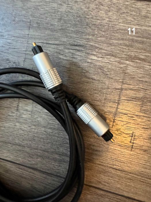 Продавам кабели по 1 евро