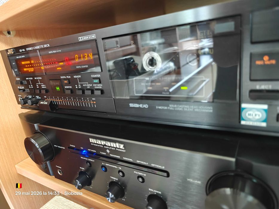Vind / schimb  Deck JVC KD-V6E  3 Capate