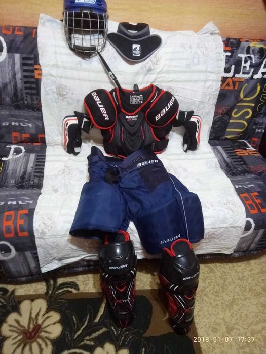 Хоккейная экипировка
