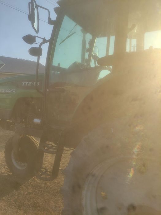 Traktor sotiladi bahosi 125mln