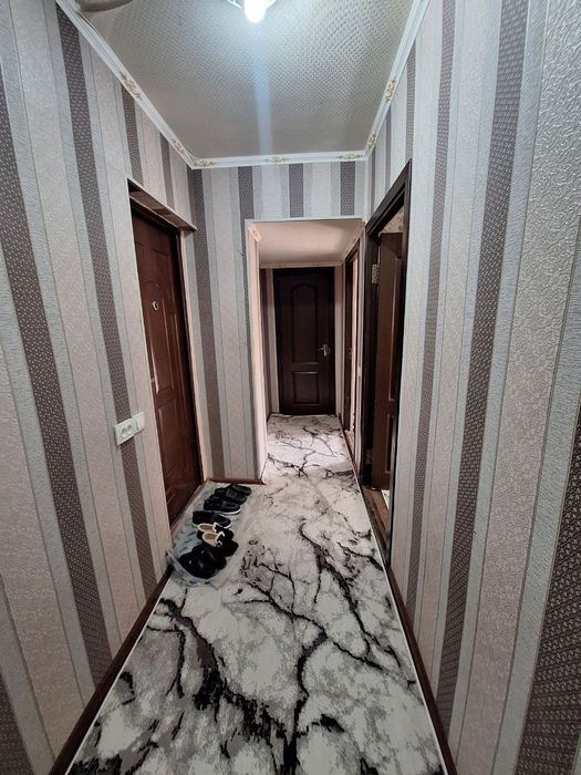 Сотилади Чилонзор 23 квартал кирпич 2 хонали разделка