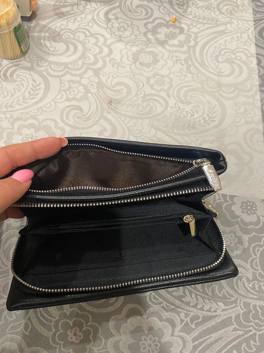 Дамски портмонета