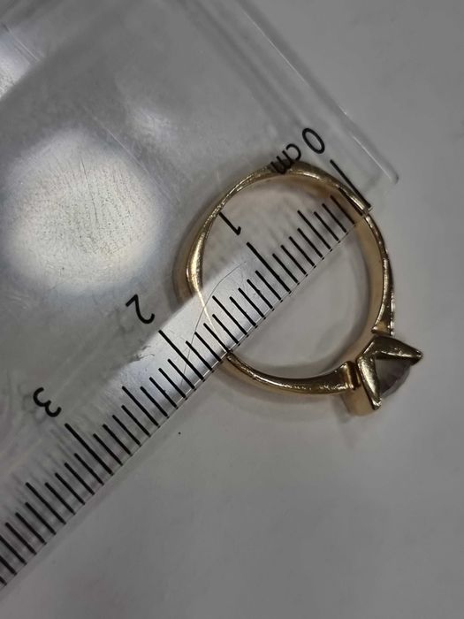 Златен пръстен - Дамски пръстен 14К 3.15 гр.