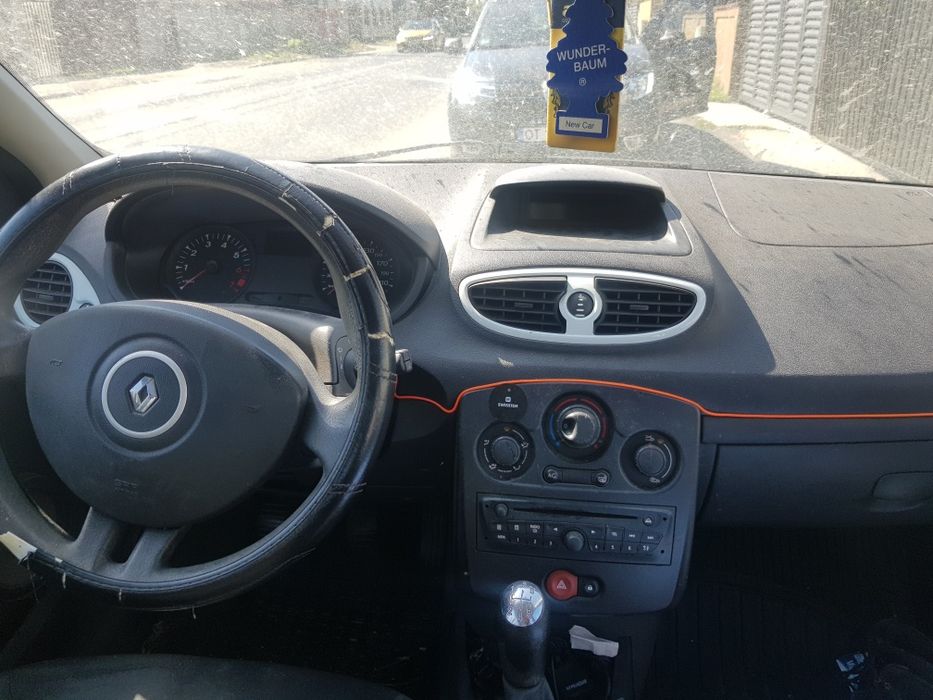 Vand Renault Clio cu gpl