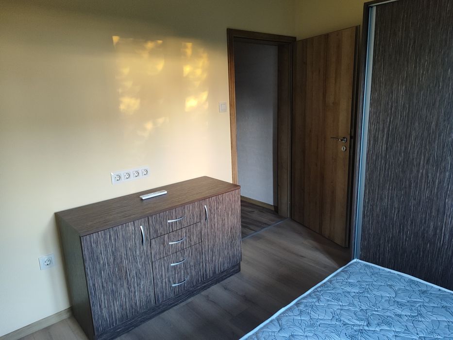 Дава се под наем Тристаен апартамент в Пловдив, Кючук Париж - 70 кв.м за 484.5 € - Снимка #7