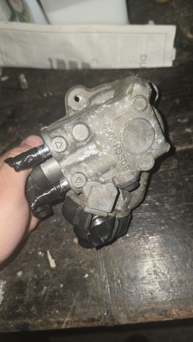 Pompa de înaltă presiune Audi A4 B8/Seat Exeo 2.0 TDI 143Cp