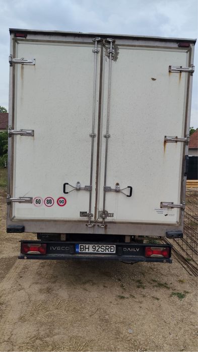 Iveco daily duba frigorifica cu carlige