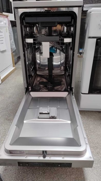 Нова Иноксова Съдомиялна машина Gorenje-Горение 45 см 11 комплкета