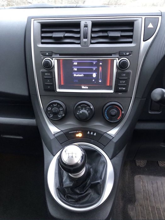 Навигация + Камера обратно виждане за Тойота Версо S 2010г.