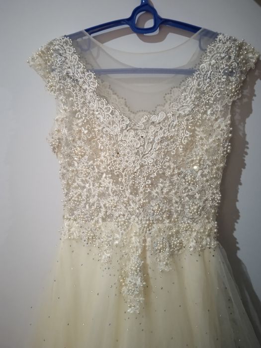 Вечерний платье размер 48.50