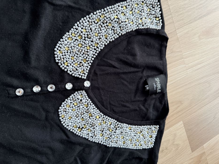 Rochie din tricot cu margele