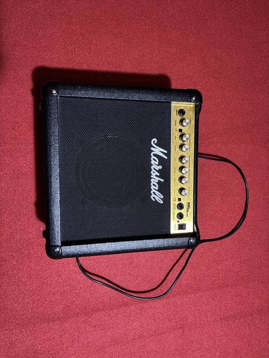 Amplificator chitara Marshall MG15 CD