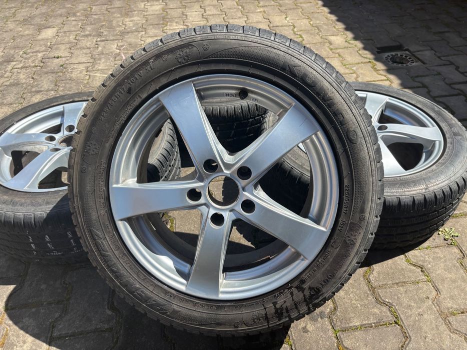 Jante R17, anvelope de iarna 225/55 R17, BMW X1, E90, E91, F30, F31
