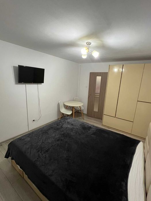 Inchiriez garsoniera Zona Buziasului