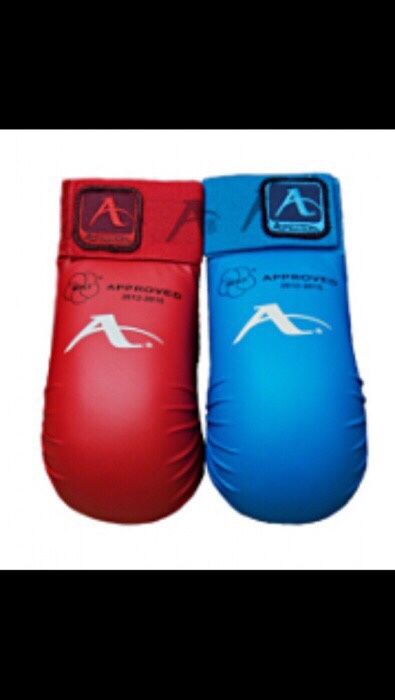 Перчатка для каратэ(Aravaza)