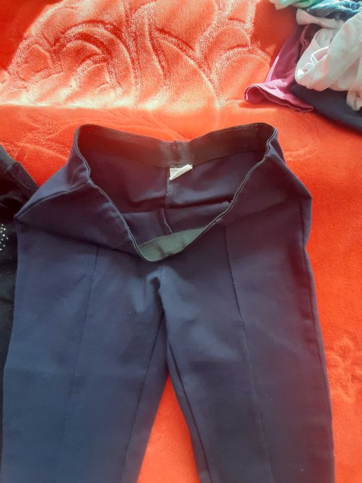 Pantaloni fete 10-11 ani