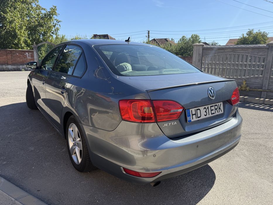 VW Jetta 2012 1.6 diesel