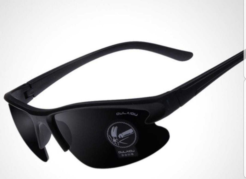 Спортивные солнцезащитные очки