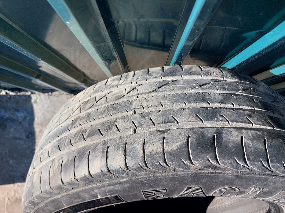 Продам авто шины недорого