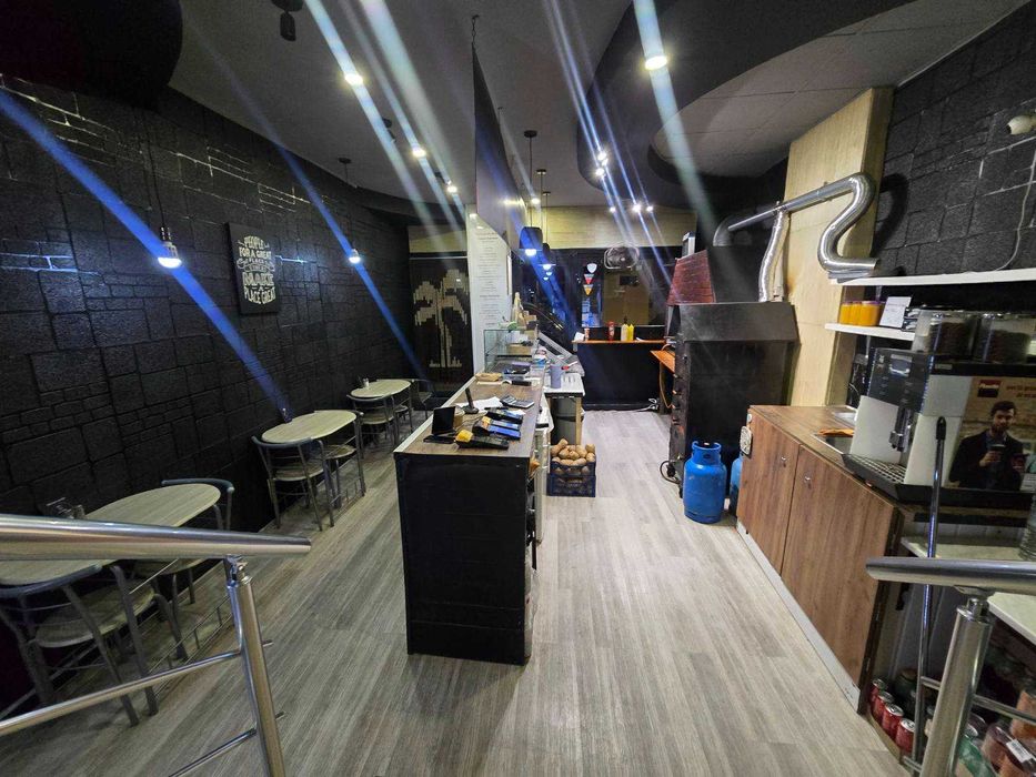 Обект за печени пълнени картофи / продава се бизнеса