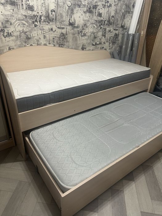 Продам кровать б/у