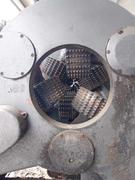 Роторна коробелачка за трупи Cambio 35