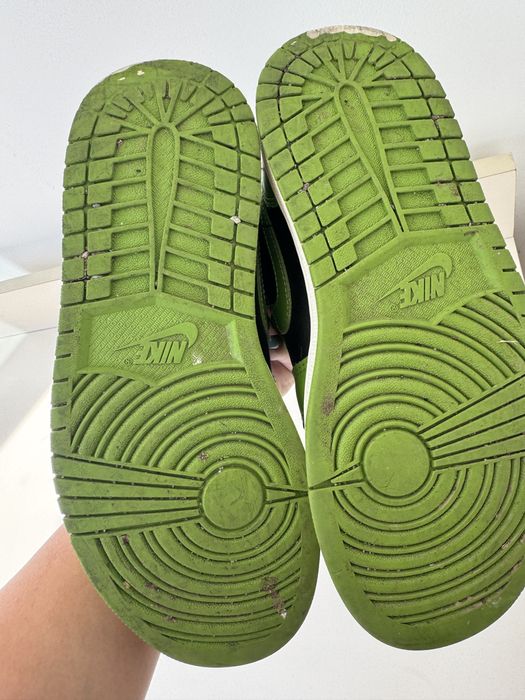 Air Jordan 1 Mid "Altitude Green" sneakers