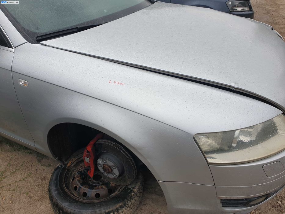 Aripa Dreapta Fata cu Imperfectiuni Audi A6 C6 2004 - 2008 Culoare LY7W [Q0697]