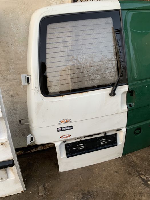 usi spate portiere stanga dreapta Vw T4 Transporter T4 2.5