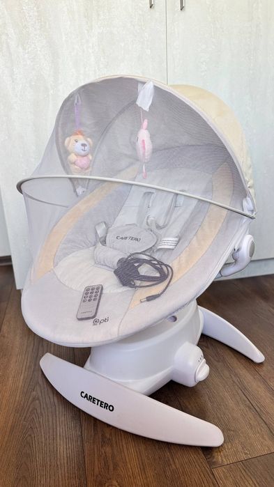 шезлонг-люлка Caretero Opti