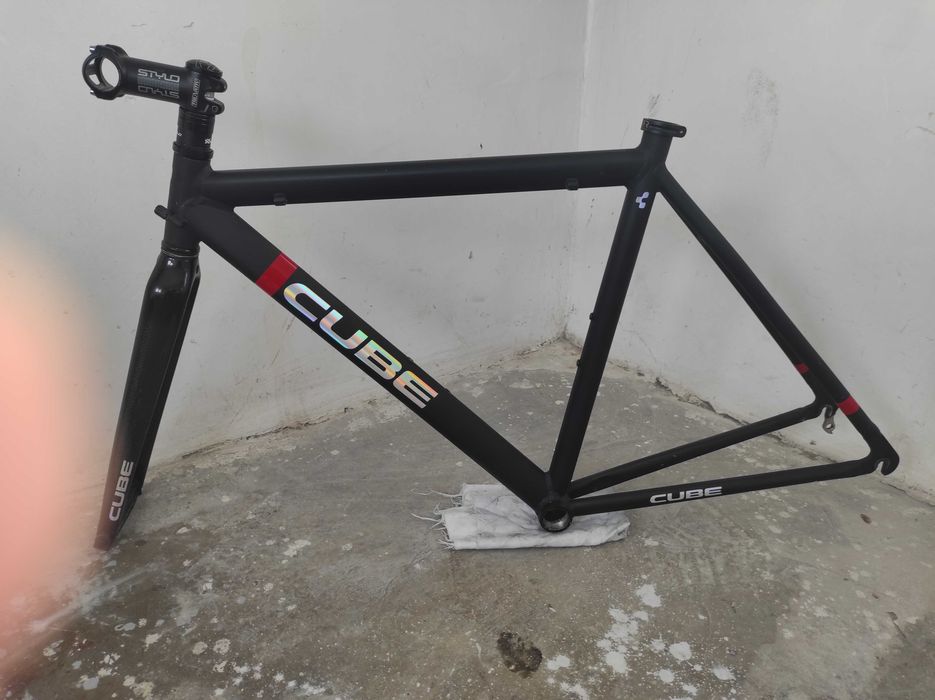 Cadru cursieră de aluminiu furcă carbon