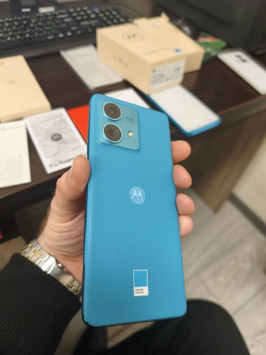 Motorola edge 40 neo 12gb ram