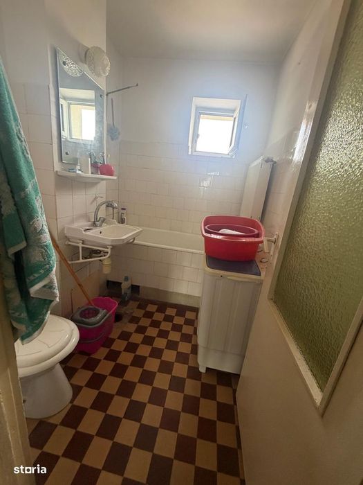 Vand 3 Camere Decomandat etaj 3 ultracentral