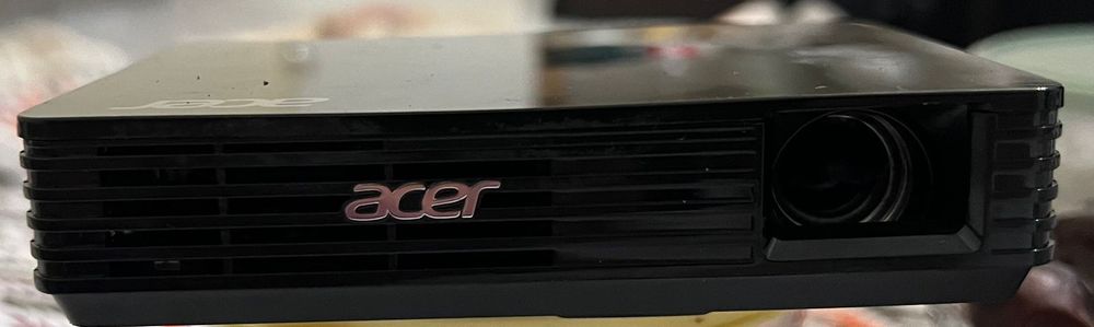 проектор ACER в отличном состоянии