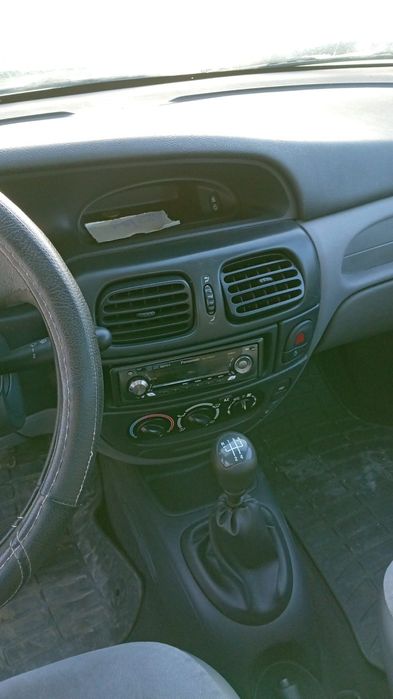 Vând Renault la preț bun