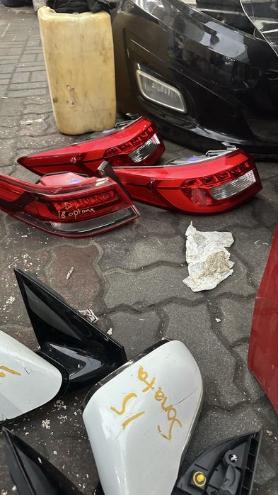 Фонарь задний стоп фара