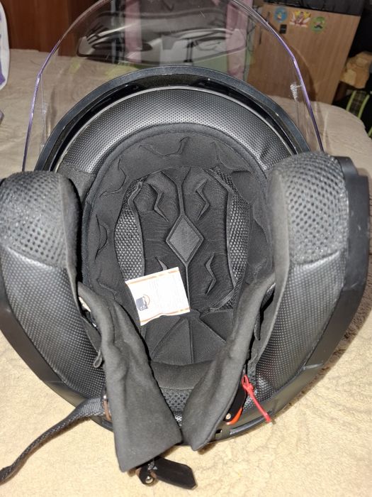 Vând cască moto BHR