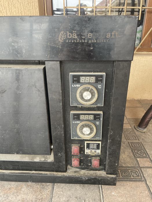 Печь для пиццы и хлеба