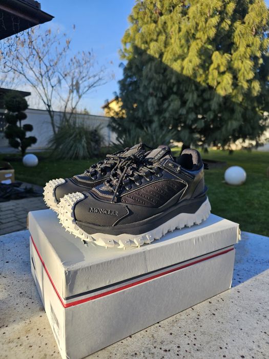 Adidasi Moncler Trailgrip GTX Gore-Tex 43 si 46 negru