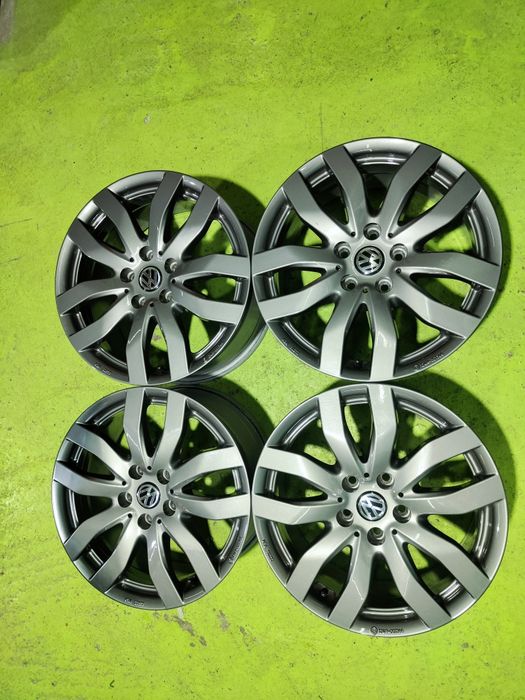17 5x112 Vw Golf Touran Caddy Audi A3 лети джанти 5х112