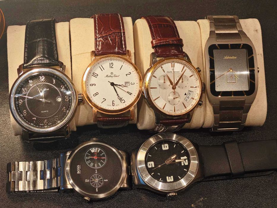 Мъжки часовник Adidas, 40 мм титан, кварц, дата, хронограф, запазен