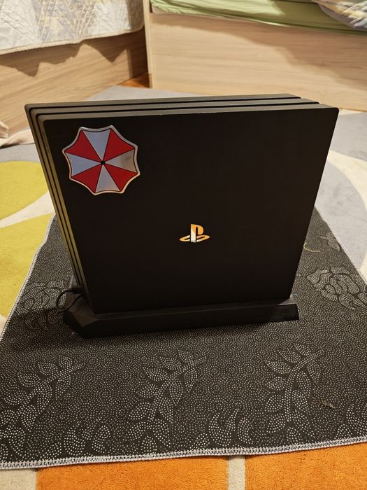 Play station 4 pro