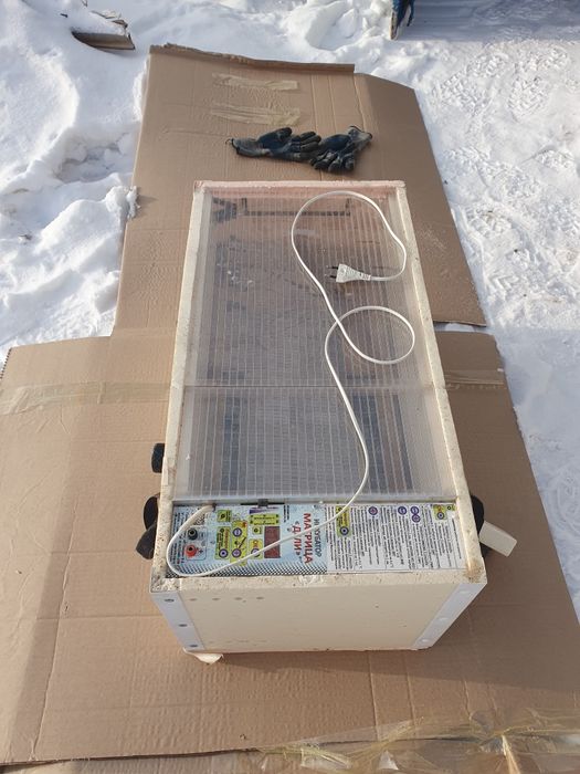 Продам инкубатор