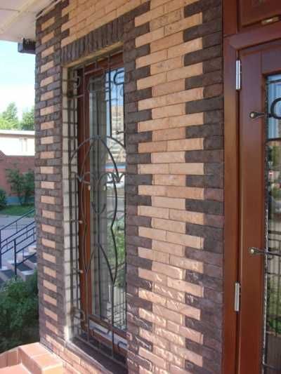 Фасадная облицовка дома, цоколь