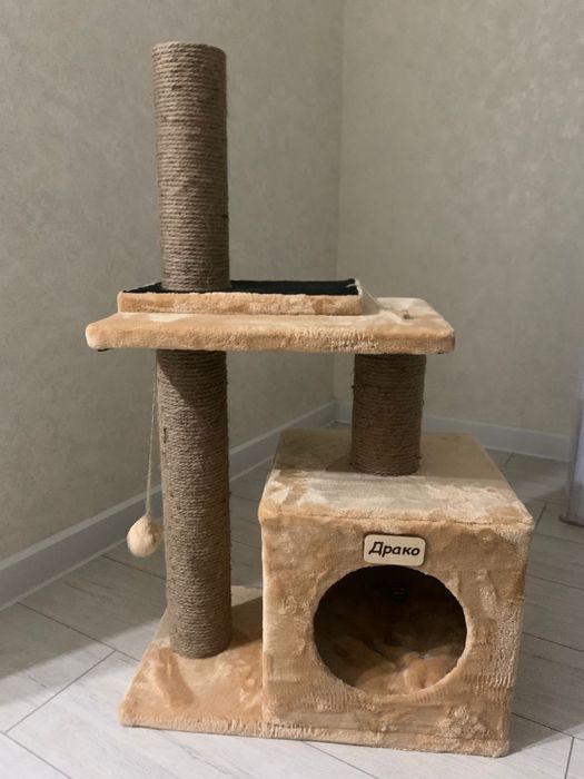 дом для кошки с когтеточкой